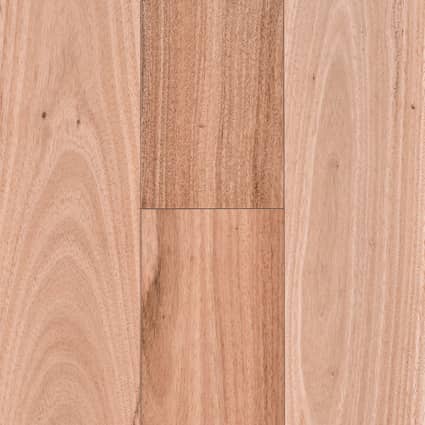 1/2 in. Brioche Distressed Engineered Hardwood Flooring 5 in. Wide