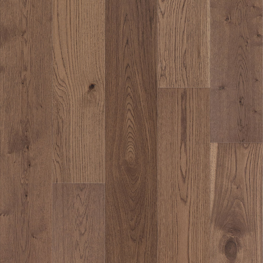 1/2 in x 7.4 in Tullamore White Oak Distressed Engineered Hardwood Flooring